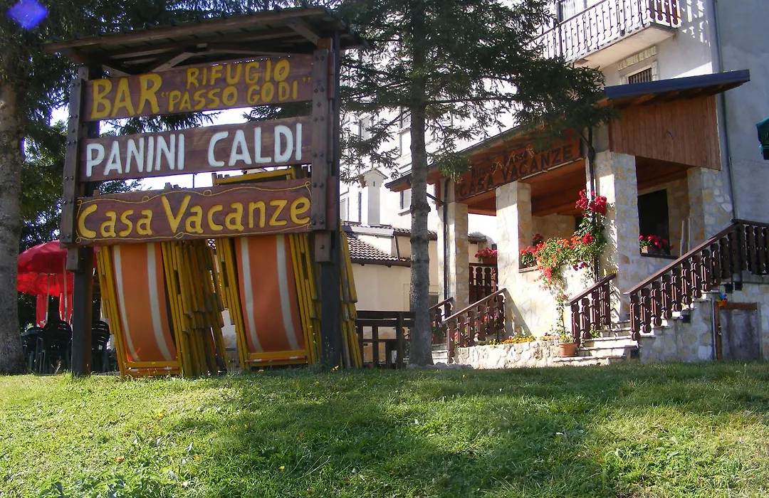 Rifugio Passo Godi-1